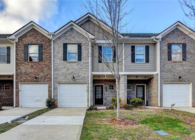 Property at 1797 Old Dogwood, Jonesboro, GA 30238, 3 beds, 2.5 baths