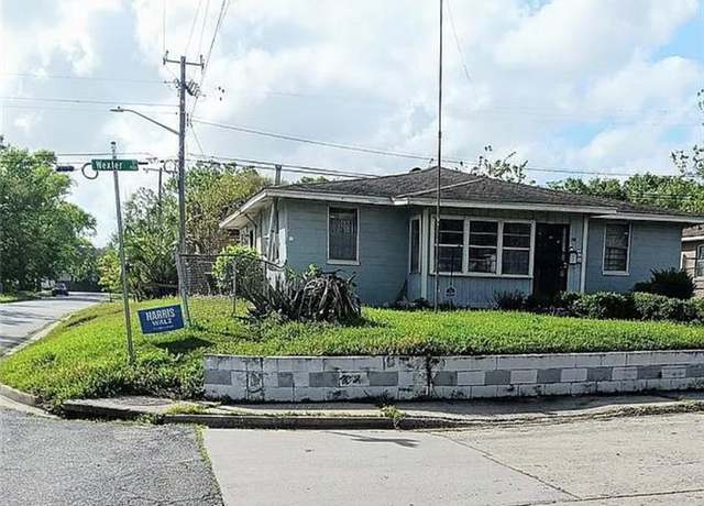 Property at 923 Wexler St, Savannah, GA 31415, 3 beds, 2 baths