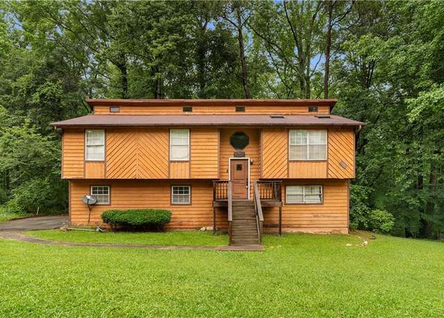 Property at 1822 Oriole Trl, Lithia Springs, GA 30122, 4 beds, 3 baths