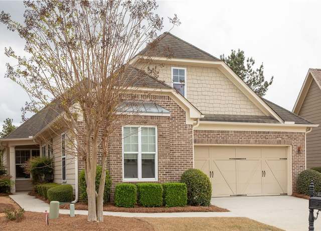 Property at 3160 Willow Creek Dr SW, Gainesville, GA 30504, 2 beds, 3 baths