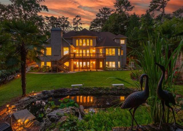 Property at 1865 Mason Mill Rd, Decatur, GA 30033, 6 beds, 7 baths