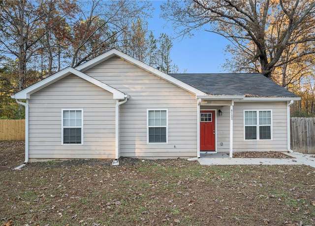 Property at 9132 Thrash St SW, Covington, GA 30014, 3 beds, 2 baths