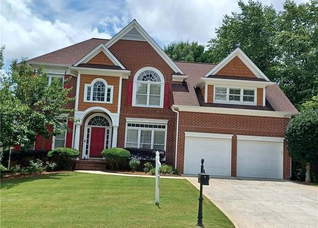 Property at 3302 Fieldwood Dr SE, Smyrna, GA 30080, 5 beds, 4.5 baths