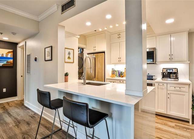 Property at 1 Biscayne Dr NW #706, Atlanta, GA 30309, 1 bed, 1 bath