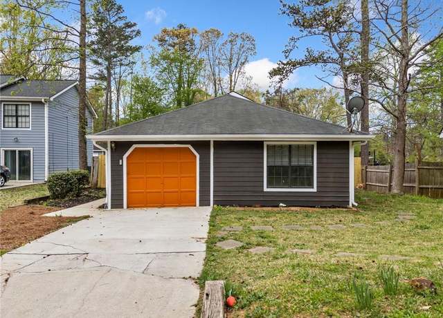 Property at 4540 Bryant Rd, Buford, GA 30518, 3 beds, 2 baths