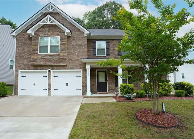 Property at 2272 Gateway Trl, Ellenwood, GA 30294, 4 beds, 3.5 baths