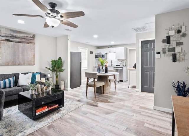 Property at 246 Aurora Ave NW, Atlanta, GA 30314, 3 beds, 1 bath
