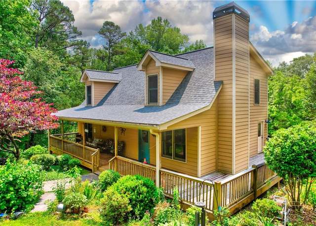 Property at 242 Noelle Ln, Dahlonega, GA 30533, 3 beds, 2.5 baths