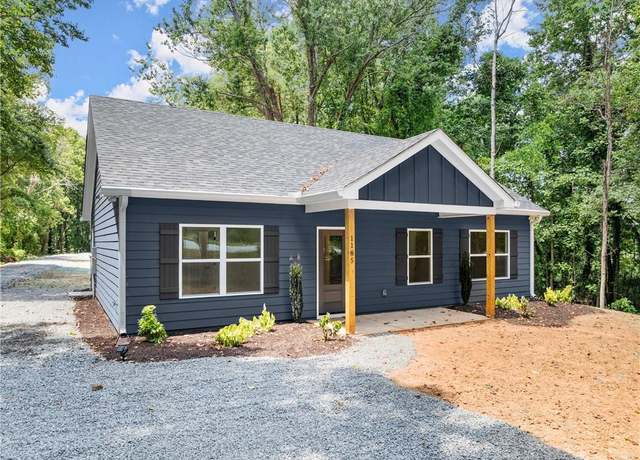Property at 1185 Harmony CH Rd, Dawsonville, GA 30534, 3 beds, 2 baths