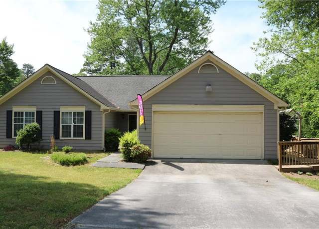 Property at 959 Romer Pl, Stone Mountain, GA 30083, 3 beds, 2 baths