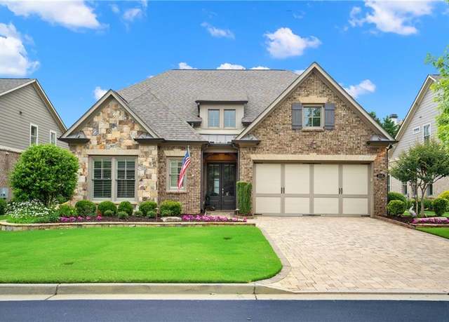 Property at 2115 Creekstone Point Dr, Cumming, GA 30041, 4 beds, 3.5 baths