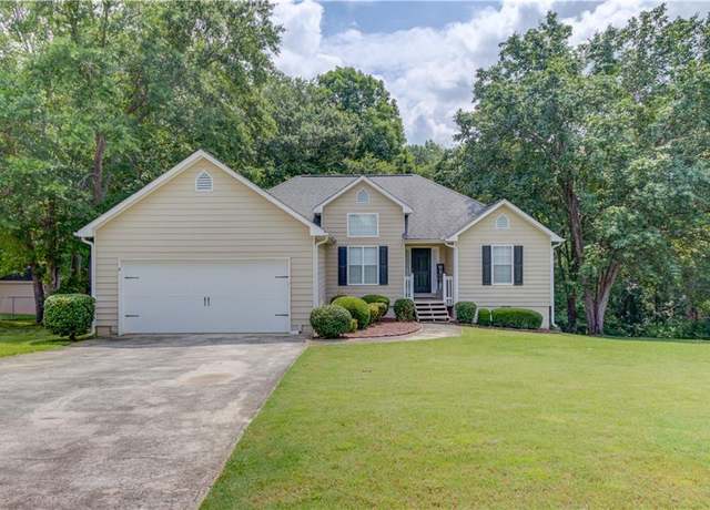 Property at 1406 Marshview Ct, Hoschton, GA 30548, 3 beds, 2 baths