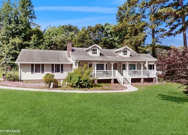 Property at 6 Fairfield Dr, Ellenwood, GA 30294, 3 beds, 2 baths