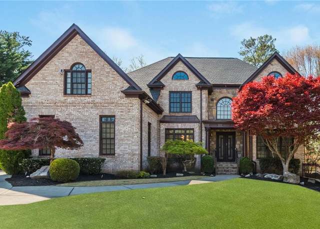 Property at 2461 Oak Grove Ests NE, Atlanta, GA 30345, 7 beds, 6 baths