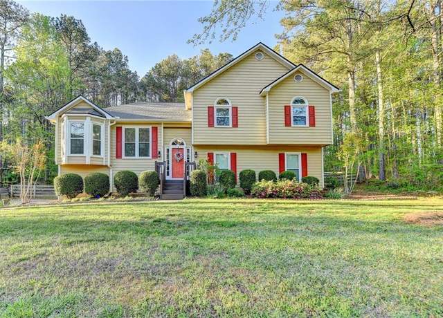 Property at 6040 Carriage Dr, Cumming, GA 30028, 3 beds, 2 baths