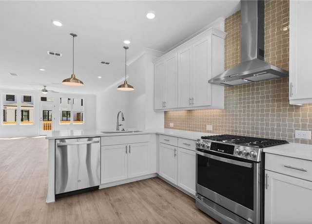 Property at 2862 Evanshire Ave #115, Duluth, GA 30096, 3 beds, 3.5 baths
