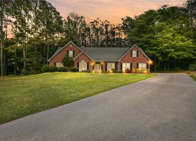 Property at 2297 Ironwood Hill Ct, Dacula, GA 30019, 4 beds, 3 baths