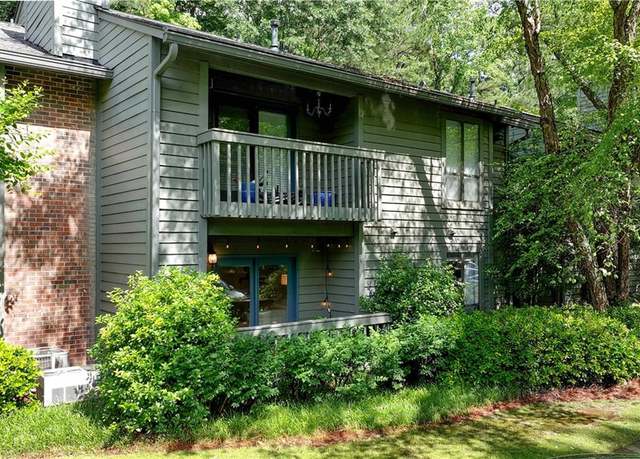 Property at 1205 Mcclelen Way, Decatur, GA 30033, 2 beds, 2 baths