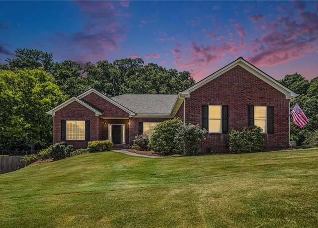 Property at 27 Shepherd Dr, Lithia Springs, GA 30122, 3 beds, 2 baths