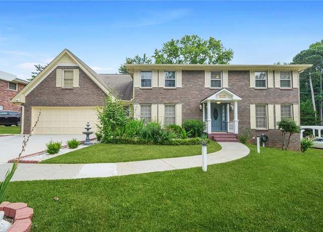 Property at 5152 Clearwater Dr, Stone Mountain, GA 30087, 4 beds, 2.5 baths