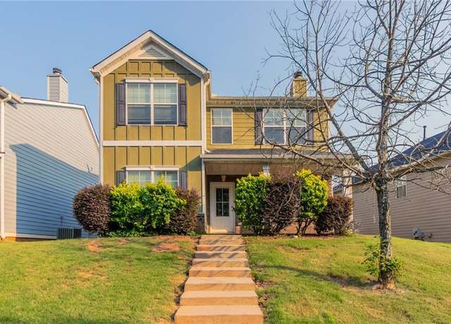 Property at 171 Stillwood Dr, Newnan, GA 30265, 4 beds, 2.5 baths