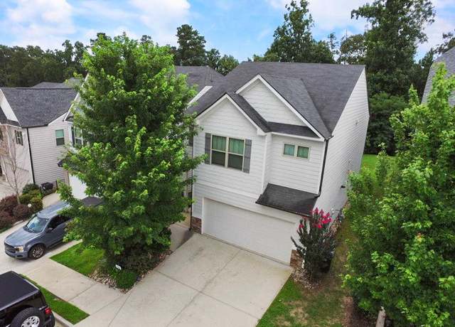 Property at 3948 Lake Manor Way, Atlanta, GA 30349, 3 beds, 2.5 baths