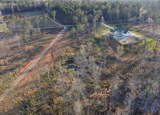 Property at 1374 Hopewell Rd, Forsyth, GA 31029