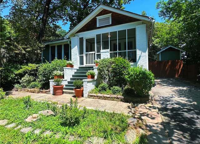 Property at 284 Lakeview Ave NE, Atlanta, GA 30305, 3 beds, 2 baths