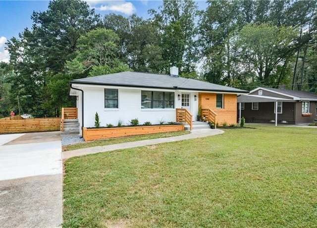Property at 1048 Pinehurst Dr SE, Smyrna, GA 30080, 3 beds, 2 baths