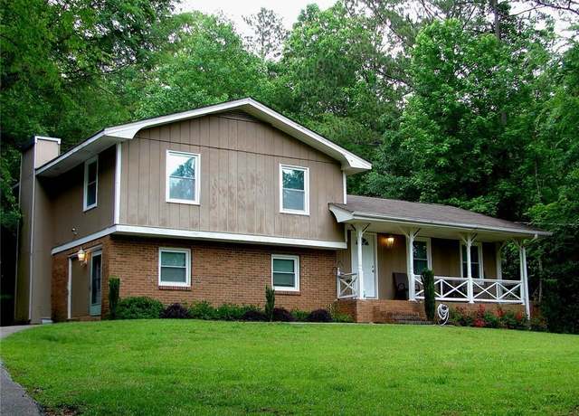 Property at 2592 King Louis Rd NE, Conyers, GA 30012, 3 beds, 2 baths