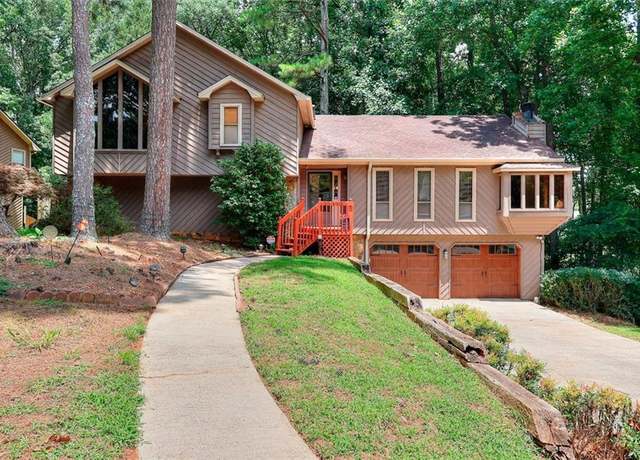 Property at 4915 Millers Trce, Peachtree Corners, GA 30096, 4 beds, 3 baths
