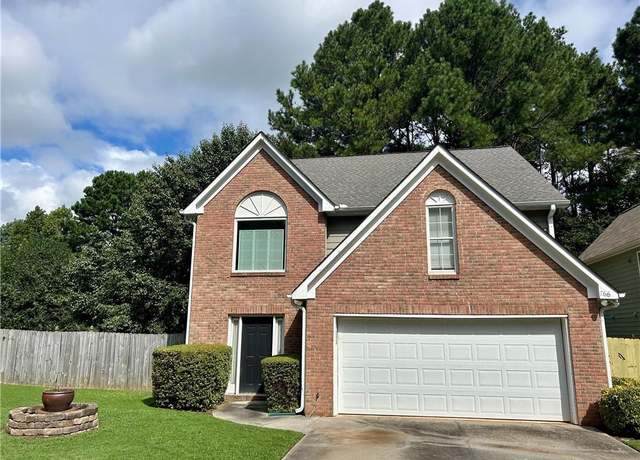 Property at 766 Reeves Lake Dr SW, Marietta, GA 30064, 3 beds, 2.5 baths
