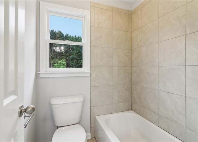 Property at 2620 Bent Creek Dr, Cumming, GA 30041, 5 beds, 4 baths