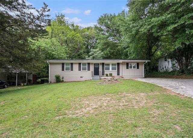 Property at 310 Oak Dr SE, Atlanta, GA 30354, 4 beds, 1.5 baths