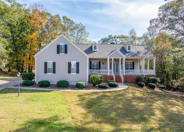 Property at 1151 Emperor Ln, Hoschton, GA 30548, 3 beds, 2.5 baths