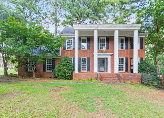Property at 1241 Mount Vernon Dr, Lawrenceville, GA 30044, 5 beds, 3 baths