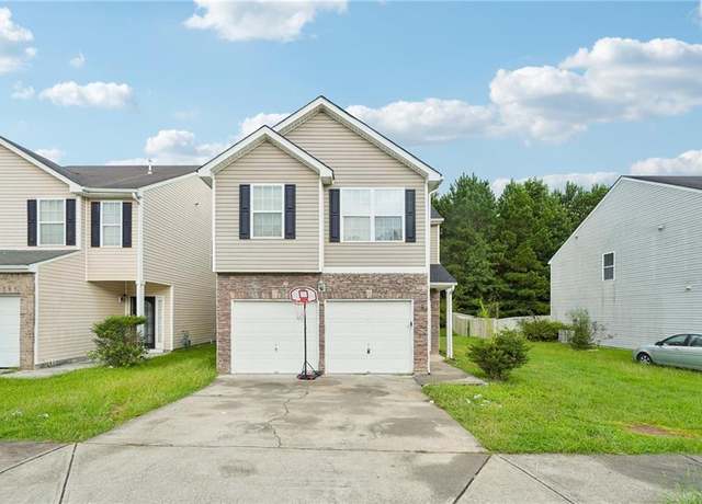 Property at 6511 Grey Fox Way, Riverdale, GA 30296, 3 beds, 2.5 baths