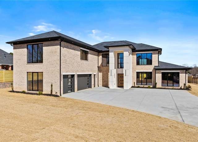 Property at 2753 Camp Branch Rd, Buford, GA 30519, 4 beds, 5.5 baths