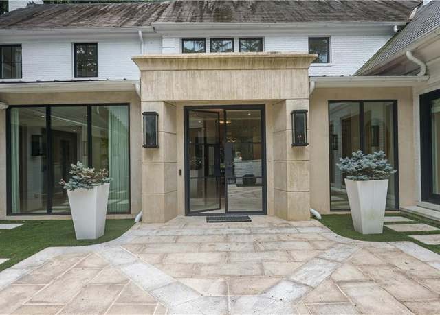 Property at 1 Habersham Way NW, Atlanta, GA 30305, 5 beds, 6 baths