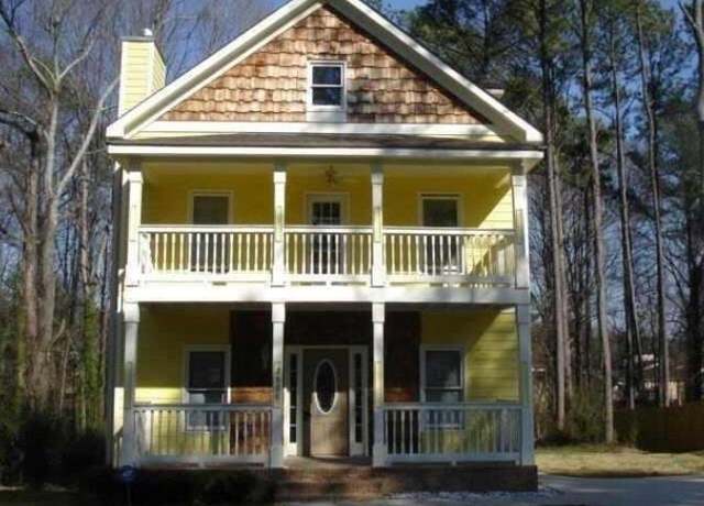 Property at 2968 Hapeville Rd SW, Atlanta, GA 30354, 5 beds, 3 baths