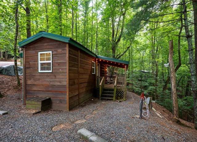 Property at 152 33rd St, Ellijay, GA 30540, 1 bed, 1 bath
