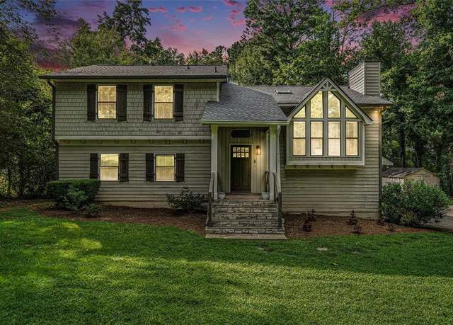 Property at 1740 N Hadaway Rd NW, Kennesaw, GA 30152, 4 beds, 3 baths