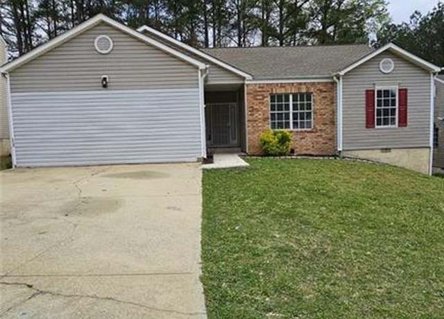 Property at 5760 Old Carriage Dr, Atlanta, GA 30349, 3 beds, 2.5 baths