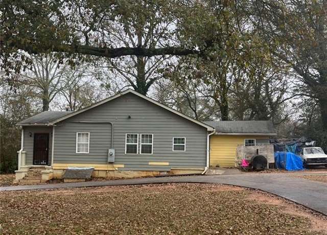 Property at 1573 Campbellton Rd SW, Atlanta, GA 30311, 3 beds, 2 baths