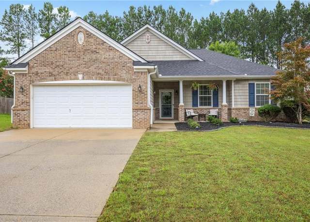 Property at 147 Sugar Berry Pl, Dallas, GA 30157, 3 beds, 2 baths