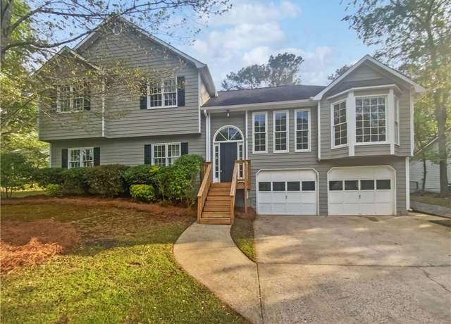 Property at 1307 Chandler Ct NW, Acworth, GA 30102, 4 beds, 3 baths