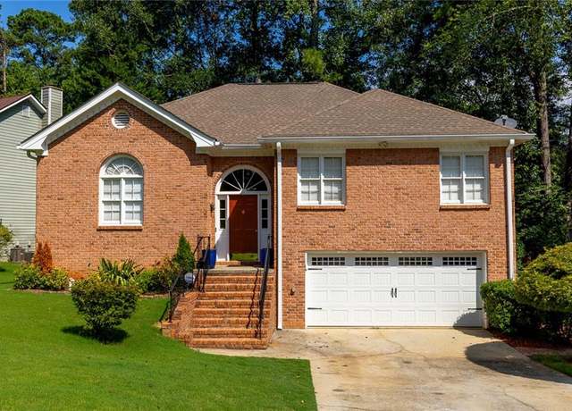 Property at 711 Saddle Wood Way, Lawrenceville, GA 30043, 4 beds, 3 baths