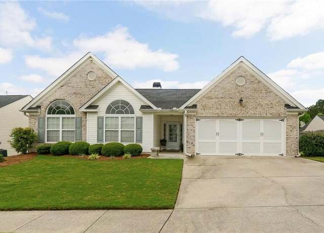 Property at 204 Overlook Dr, Dallas, GA 30157, 3 beds, 2 baths