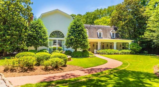 Photo of 468 W Paces Ferry Rd, Atlanta, GA 30305