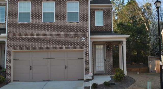 Photo of 3195 Clear View Dr, Snellville, GA 30078